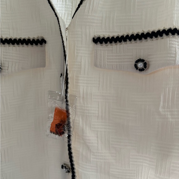 Cropped button top - Picture 2 of 5